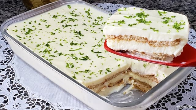 Pavê de Mousse de Limão com Bolacha Maizena