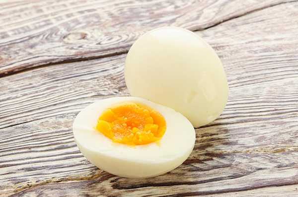 Informação Nutricional de Ovo de Galinha Cozido